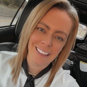 Meet your Posher, Stephanie